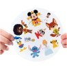 Carta del juego Dobble con Mickey Mouse, Simba, Cenicienta, Pato Donald, juego en familia